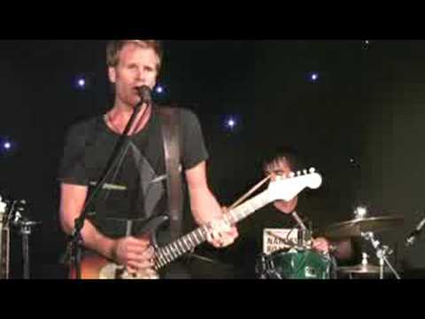 Dom Brown - Changing - Live at The Bedford 18.8.2008
