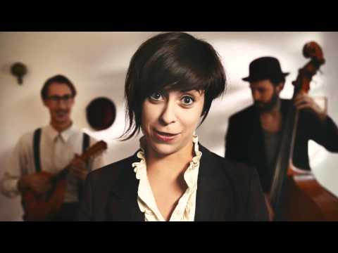download lagu mp3 mp4 Holler My Dear, download lagu Holler My Dear gratis, unduh video klip Holler My Dear