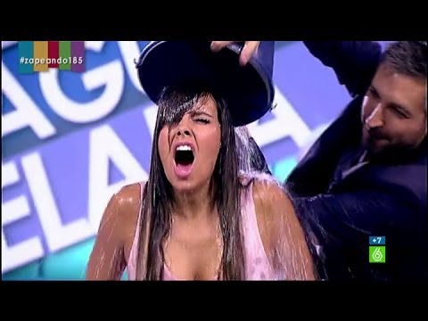Cristina Pedroche se moja con el  #IceBucketChallenge en 'Zapeando'
