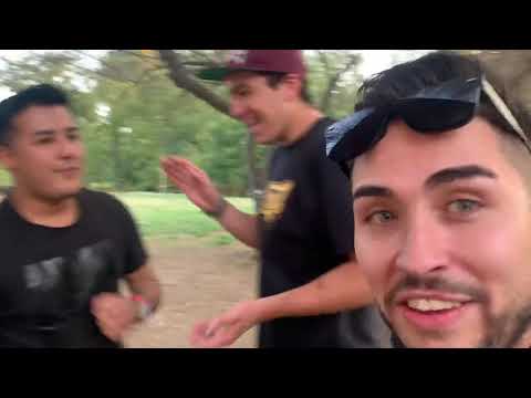 JNO Y SU MEJOR AMIGO QUIEREN HACERLE UN TOUR POR SANTIAGO A RODAMIENTO