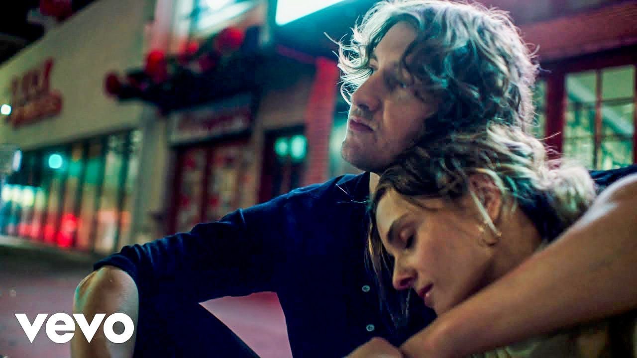 Dean Lewis - 7 Minutes lyrics