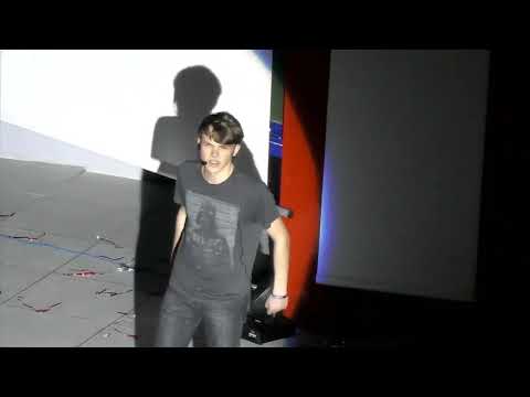 le sketch de l'etudiant humoriste raté