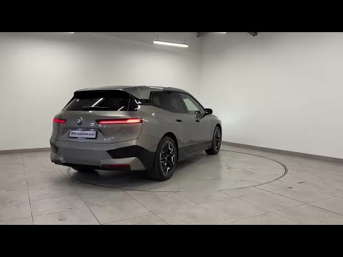 BMW iX xDrive40 M Sport / SKY LOUNGE PACK - Image 2