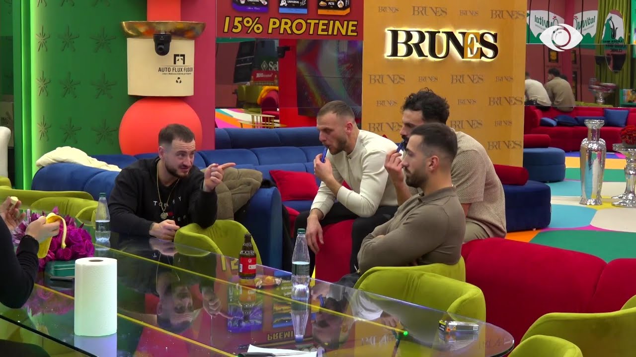 Kalamajtë po manipulohen këtu...”/ Xumi bisedon me banorët - Big Brother Albania VIP 4