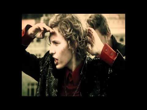 Dúné - Heat (OFFICIAL VIDEO)