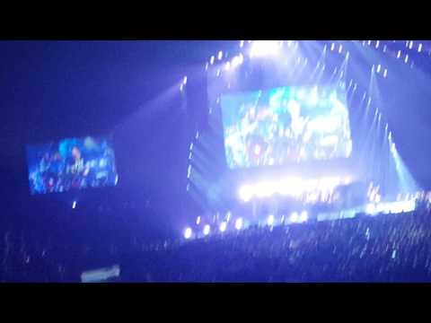 Nickelback - Gotta Be Somebody - Live at Sheffield - 15/10/16