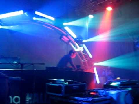 Мазунов - Cygnes @ Solar Dance 3: Live edtition