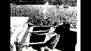 Elton John - Latitude - Legendado