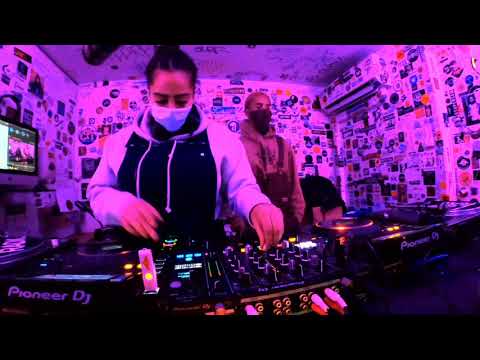 Cosmo & JADALAREIGN w/ Donis @ The Lot Radio (January 29 2021)