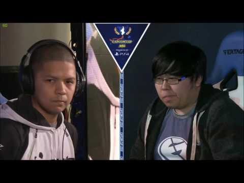 Capcom Cup 2016 - Round 1 Losers - Filipino Champ vs Justin Wong (2nd half)