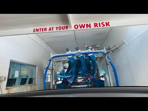 Walden Lake Car Wash & Service Center - Vintage Belanger Tunnel (Dual Angle 4K Inside Views)