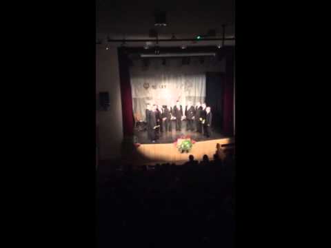 Deset let Cvenskega okteta. Kozrce si nalijmo.