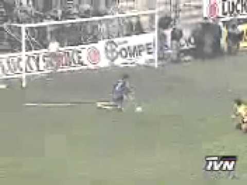 Gol de "Pepe" Castro. U. DE CHILE 6-0 Palestino. 3° Fecha, T. Nacional 1991