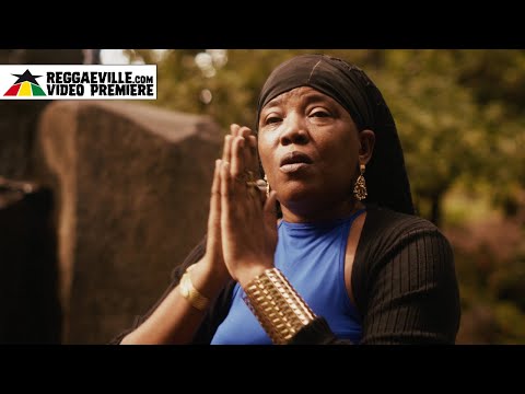 Dezarie Phoenix - Hold On [Official Video 2025]