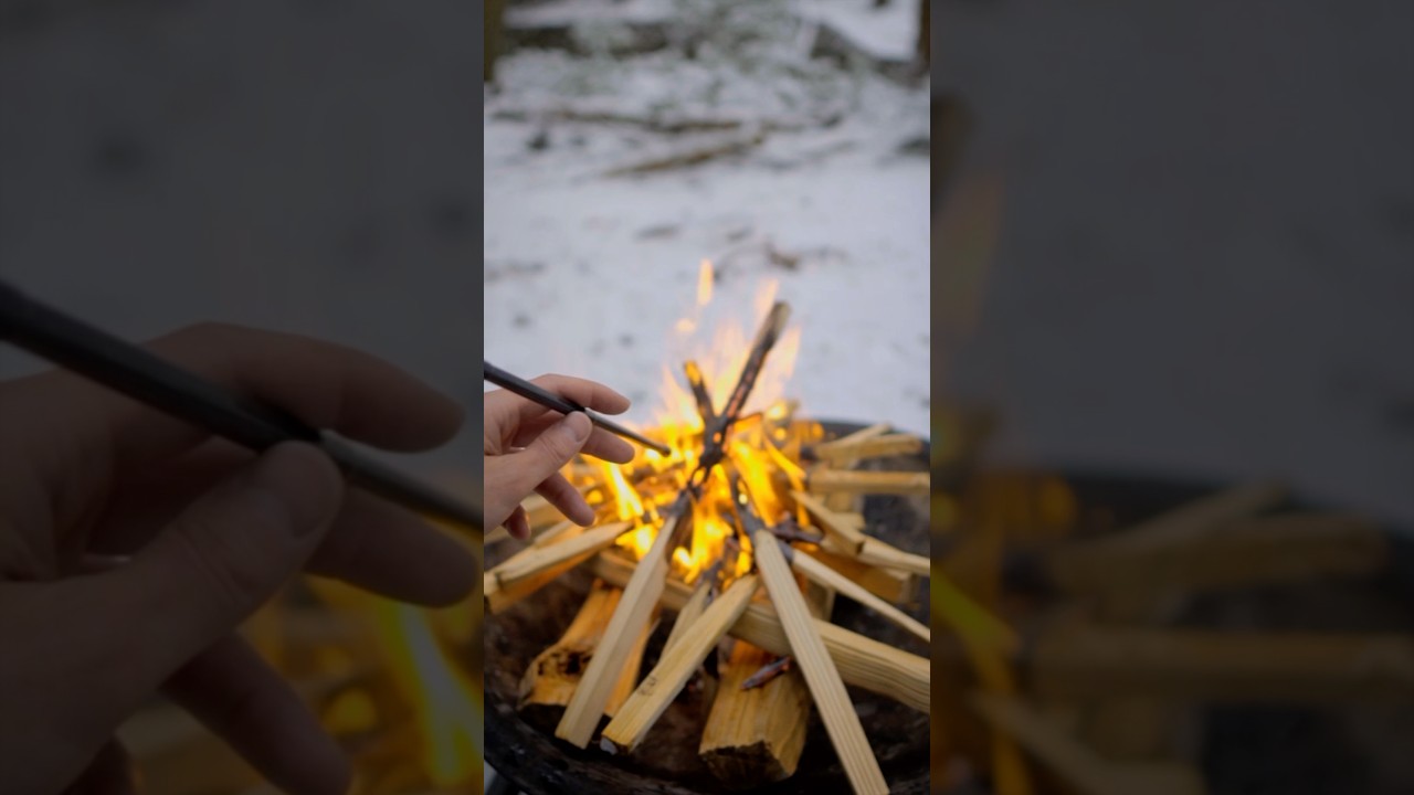 雪降る季節に焚き火と酒を楽しむ。これぞ最高のキャンプ #asmr #キャンプ #焚き火 #キャンプギア #アウトドア