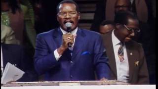 104th COGIC Holy Convocation-Overflow Praise Break-Bishop Blake and Bishop Kelly