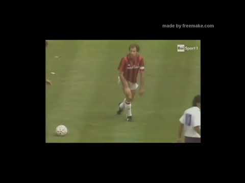 Baresi, Maldini and Tassotti vs ACF Fiorentina (Home) - Serie A 1989/90