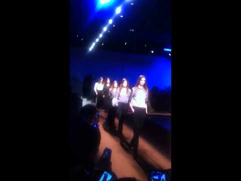 ANDREW GN READY TO WEAR FALL WINTER 2015-2016 PARIS FASHION WEEK VIDEO