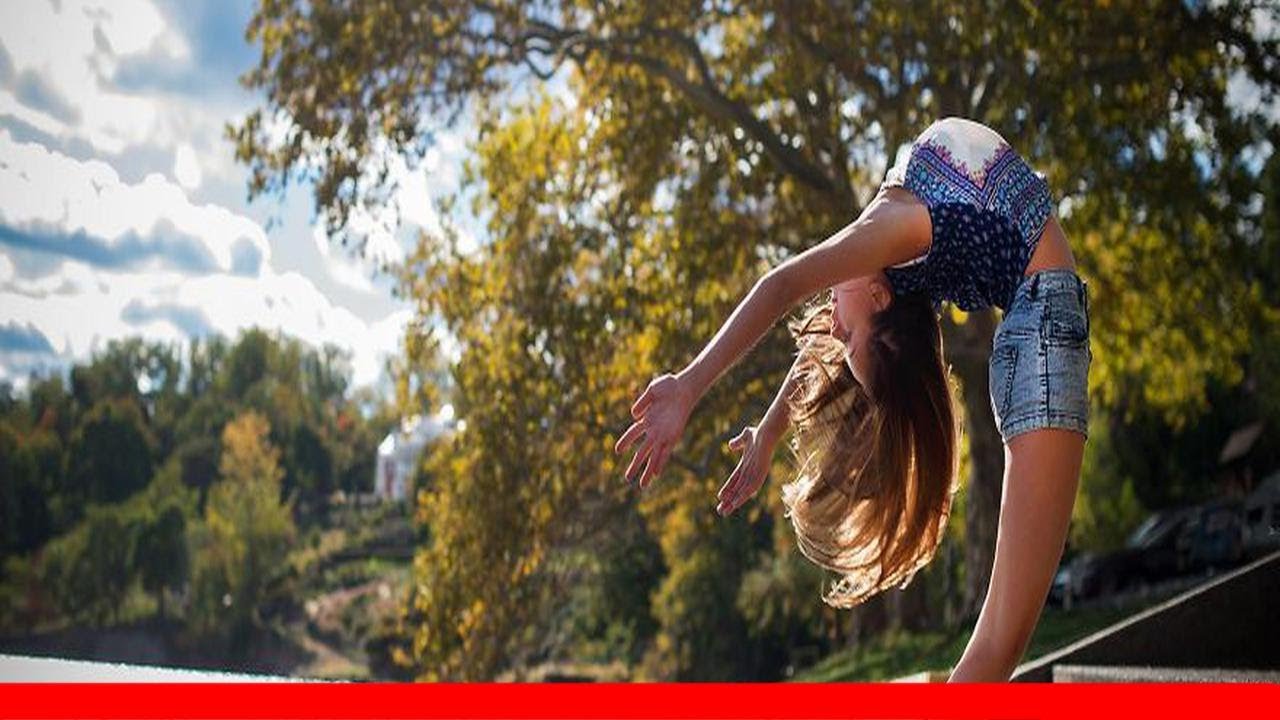 20 Children Effortlessly Performing Impossible Dance Moves !