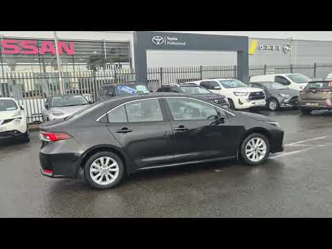 Toyota Corolla 1.8 HYBRID LUNA SALOON - Image 2