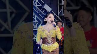 Download lagu Silvy Kumalasari #silvykumalasari  #trending mp3