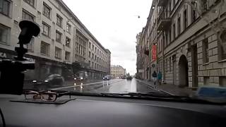 Движение по Санкт Петербургу на автомобиле с мех. коробкой