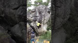 Video thumbnail of Tristesse, 7c. Fontainebleau