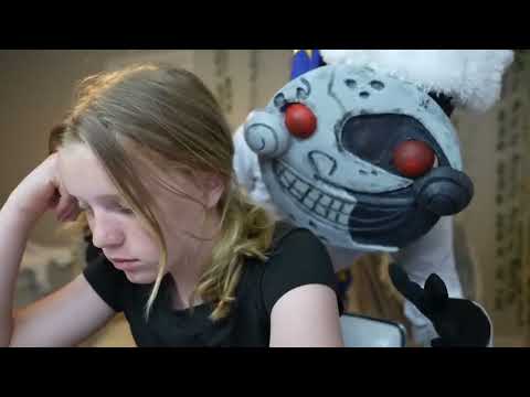 The Noob Family! Five Nights at Freddy's Moondrop at 3AM - The ProHacker Found Us!