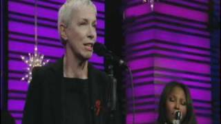 Annie Lennox SEE AMID THE WINTER&#39;S SNOW (live + interview)