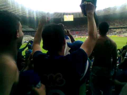 Cruzeiro 5x3 Criciúma (2013)/2º gol: Dagoberto