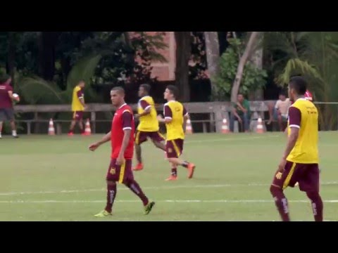Sampaio treina no campo Leão Dourado para enfrentar o Araioses
