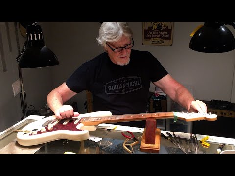 How to setup a Strat - Fender Limited Edition Vintera '60s Stratocaster