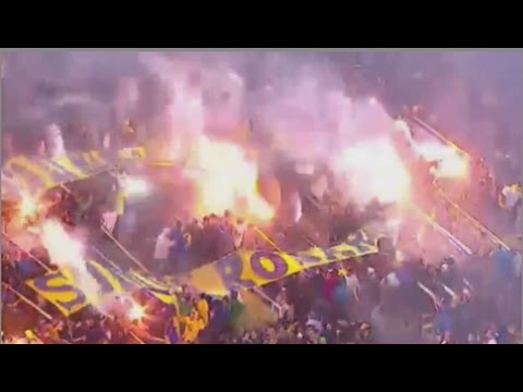 "Recibimiento Rosario Central vs Atlético Tucumán - 2017 | InfoAuriazul" Barra: Los Guerreros • Club: Rosario Central