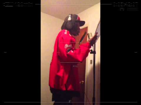 Playa Slikk dropping a verse in the studio #L4M