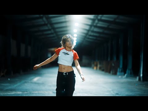 Melis Kar - Nasıl Olabiliyor?