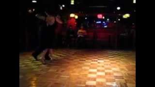 Paulina Cazabon y Jose Luis Gonzalez, Milonga de Pipe, Tango 1