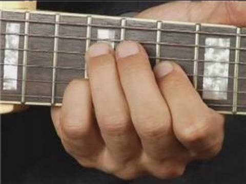 Play B Dim Chord on the Middle Top Guitar Strings: 1st Inversion : Guitar Chord Dictionary 4