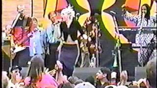 Breakfast with No Doubt 1997 05 DJs