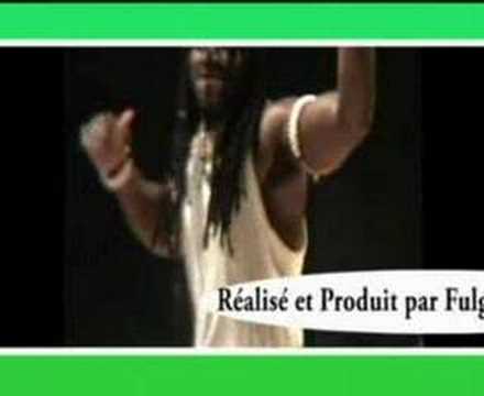 Fulgence Compaoré(live à Ouagadougou) Reemdoogo.