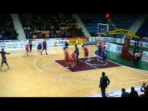 ORO GRUPO IRUÑA NAVARRA,83 - CLUB MELILLA BALONCESTO,75 (17/02/2012 0:00:00)