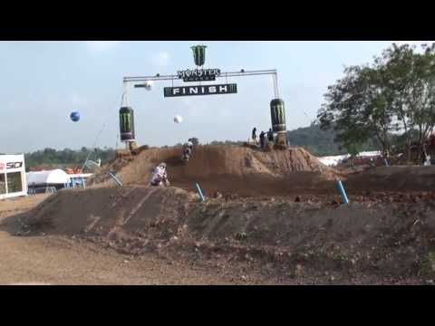FIM Motocross MX1/MX2 RACE 3 à SI RACHA