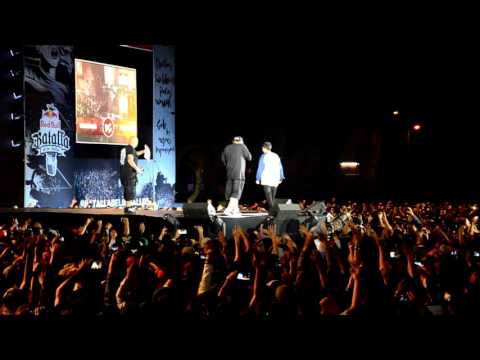 Nekroos vs Ginola - Octavos - Redbull Batalla de los Gallos Perú 2016