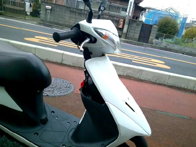 NO.3342　アドレスＶ５０　４サイクルエンジン　ＦＩ車　ホワイト　☆彡 スズキ アドレスV50 (4サイクル) 2017年式 JBH-CA4BAの諸元・スペック