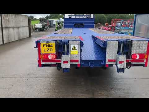 SCANIA P370 8x4 32 TON CHEESEWEDGE PLANT LORRY - Image 2