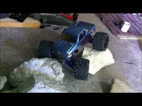 MODiFiED RC Traxxas E-MAXX Crawling Indoor Small Homemade Rock Garden