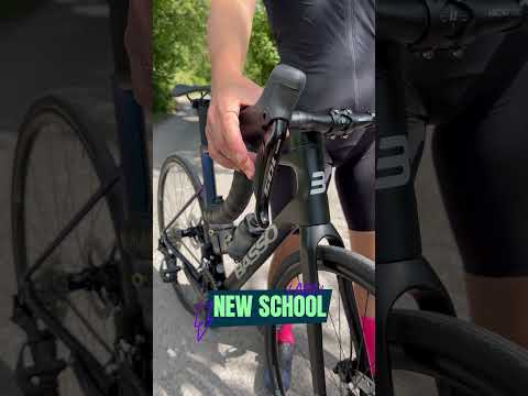 Mechanical 105 vs Electric 105 🚲 #ASMR #cycling #roadbike #shimano #wiggle