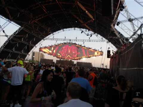Dirty South- Alesso City of Dreams (Electric Daisy Carnival- NY 2012) Photos