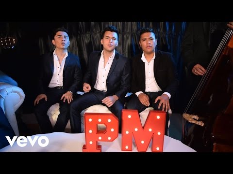 Así Te Enamoró - Banda Pequeños Musical