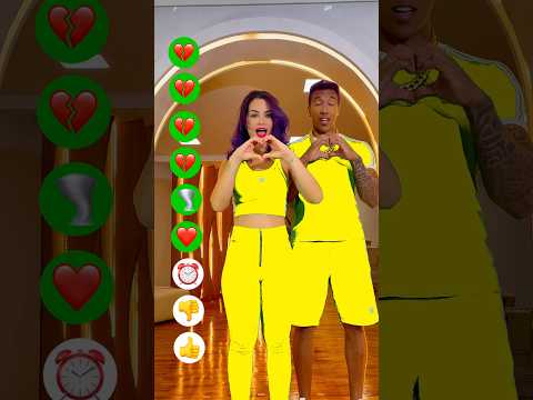 Quantas vezes nossa roupa mudou de cor? 💛✨ @ApolloSant #viral #tutorial #entertainment