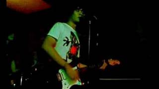 bayseeks - and we all return to our roots/emergency(cut)